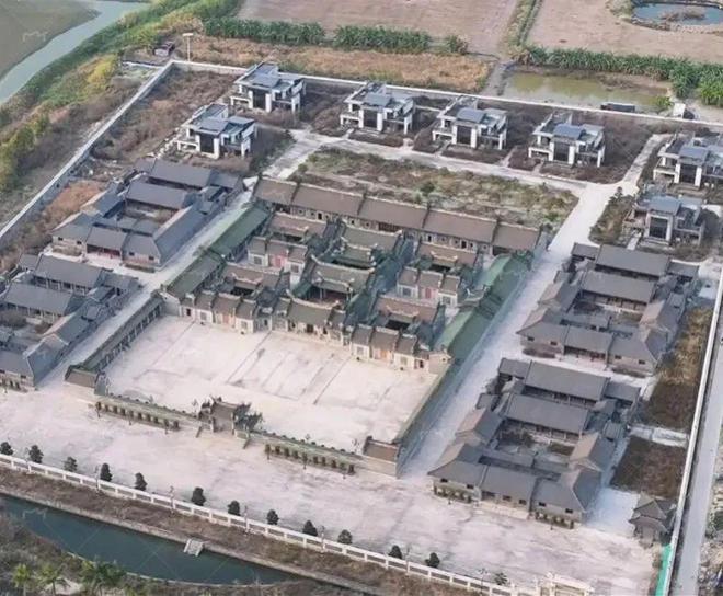 LYSEA落户淮海中路汕头过亿违建豪宅被拆除不朽情缘试玩版哈佛演讲女生引发争议K11 E(图8)
